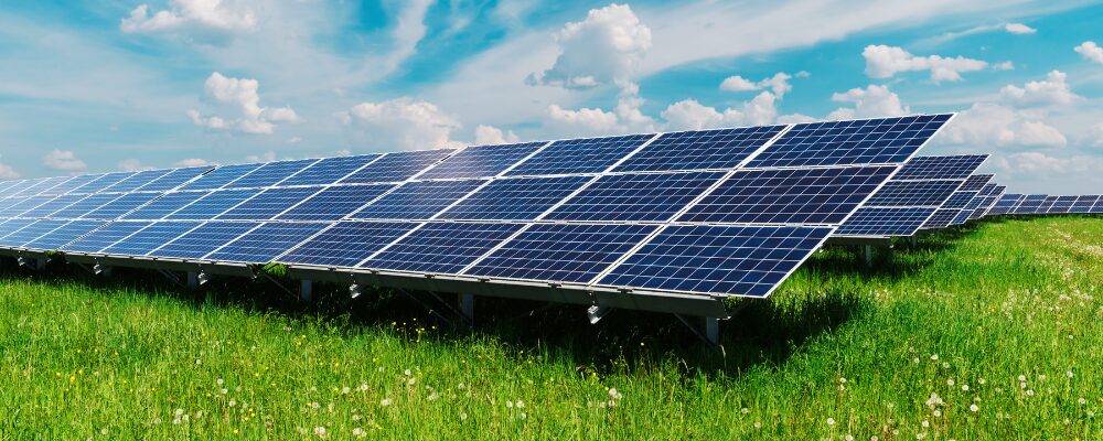 Different Ways of Using Solar Panels to reduce your electricity bills